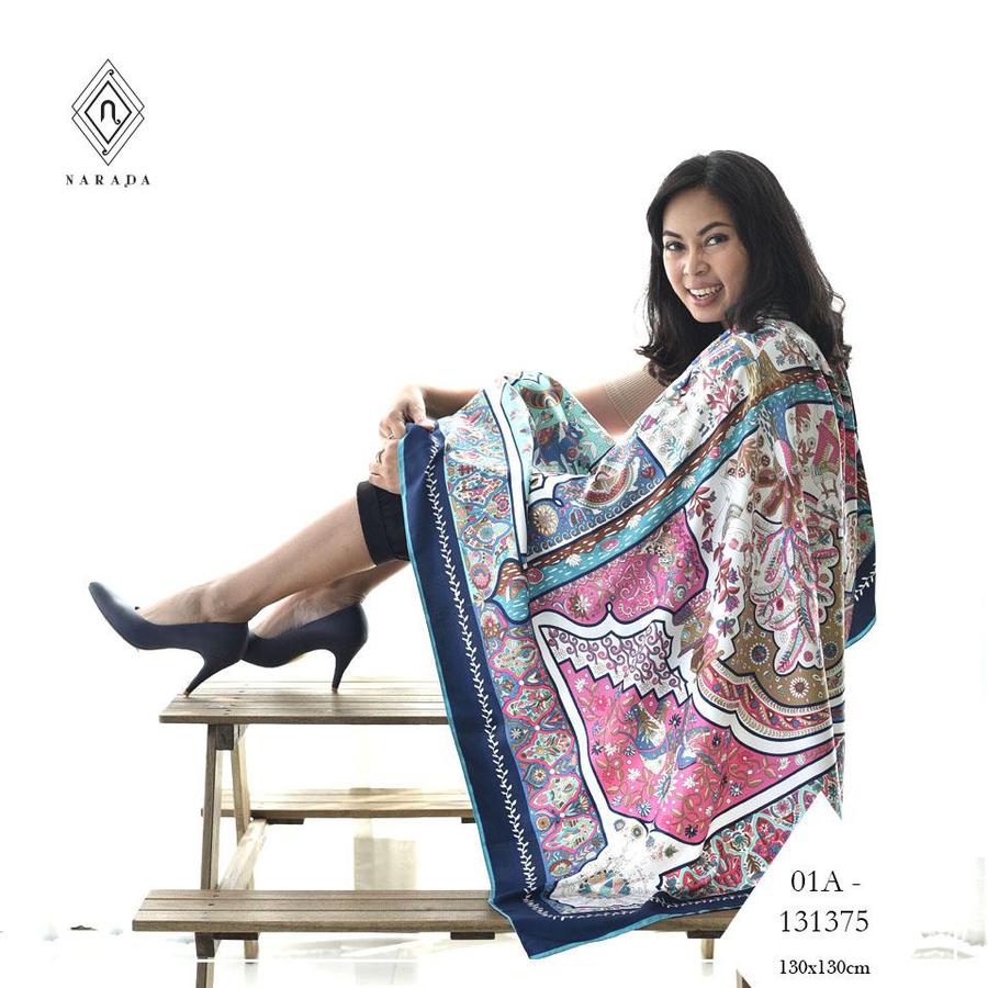 ผ้าพันคอพิมพ์ลาย 01A-131375