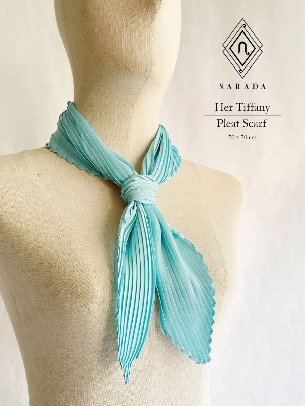 ผ้าพันคอซาตินอัดพลีท Her Tiffany 01N-707010