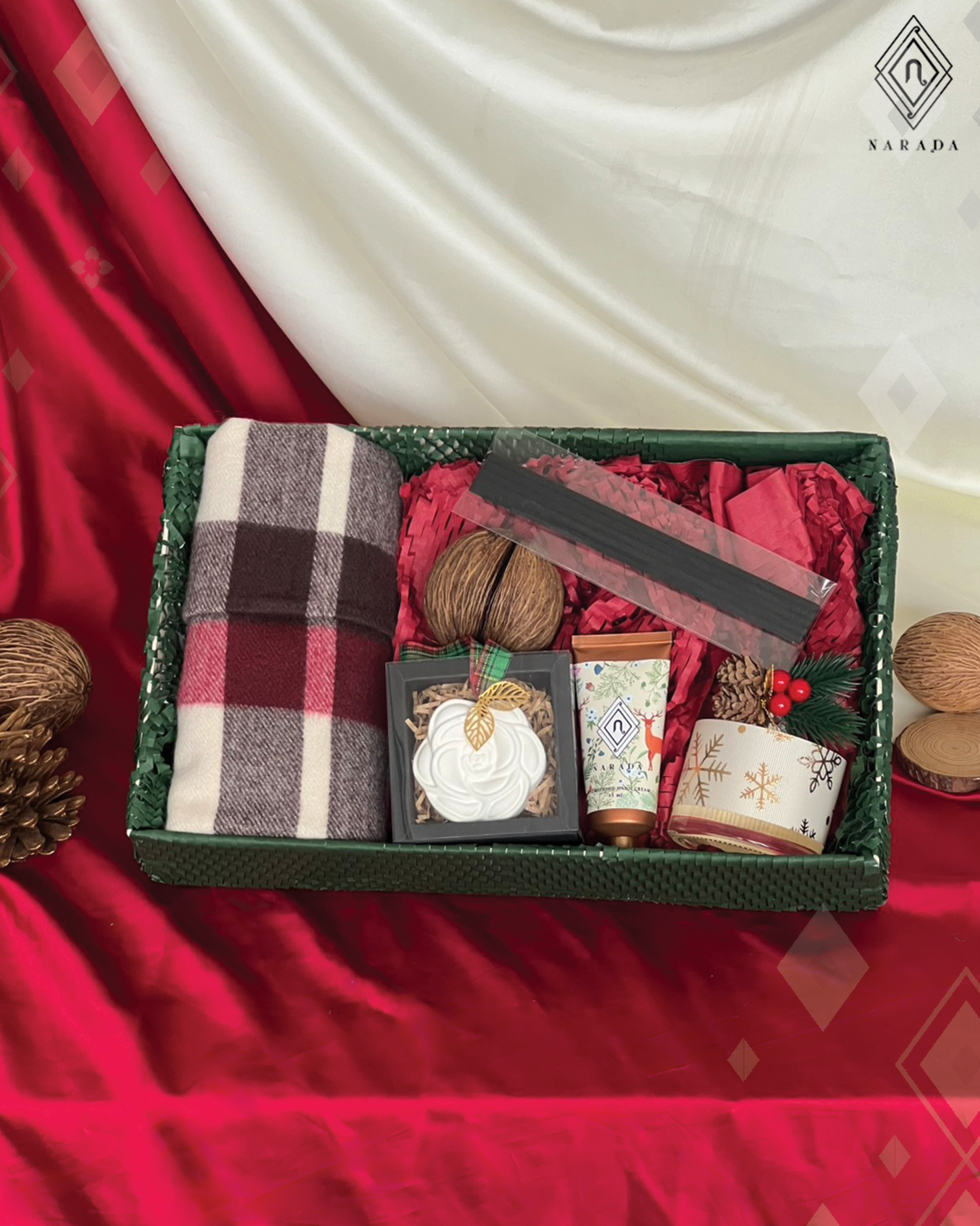 ผ้าคลุมไหล่แคชมีน่ากับเซทหอมกระจาย - TT175