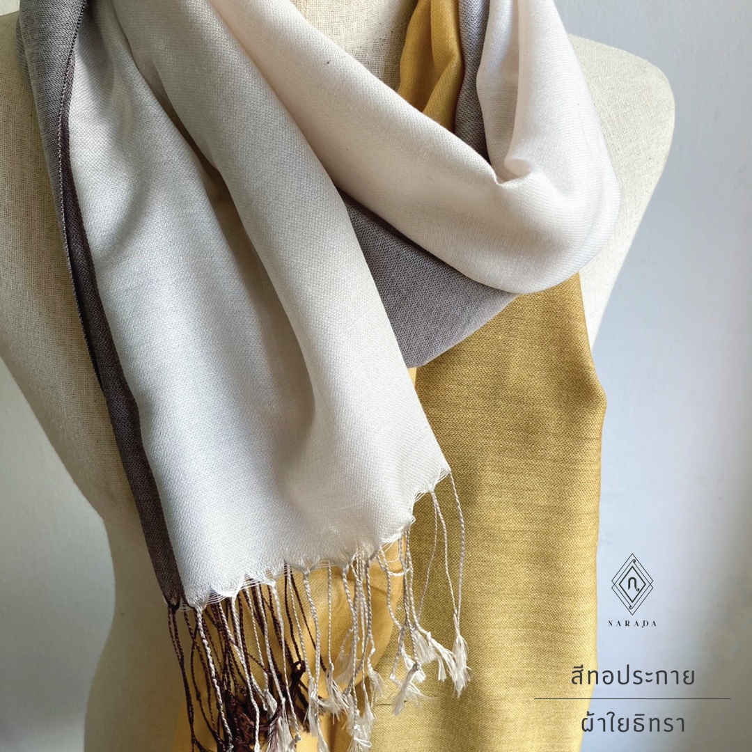 ผ้าคลุมไหล่ ใยธิทรา 4 สี สีทอประกาย