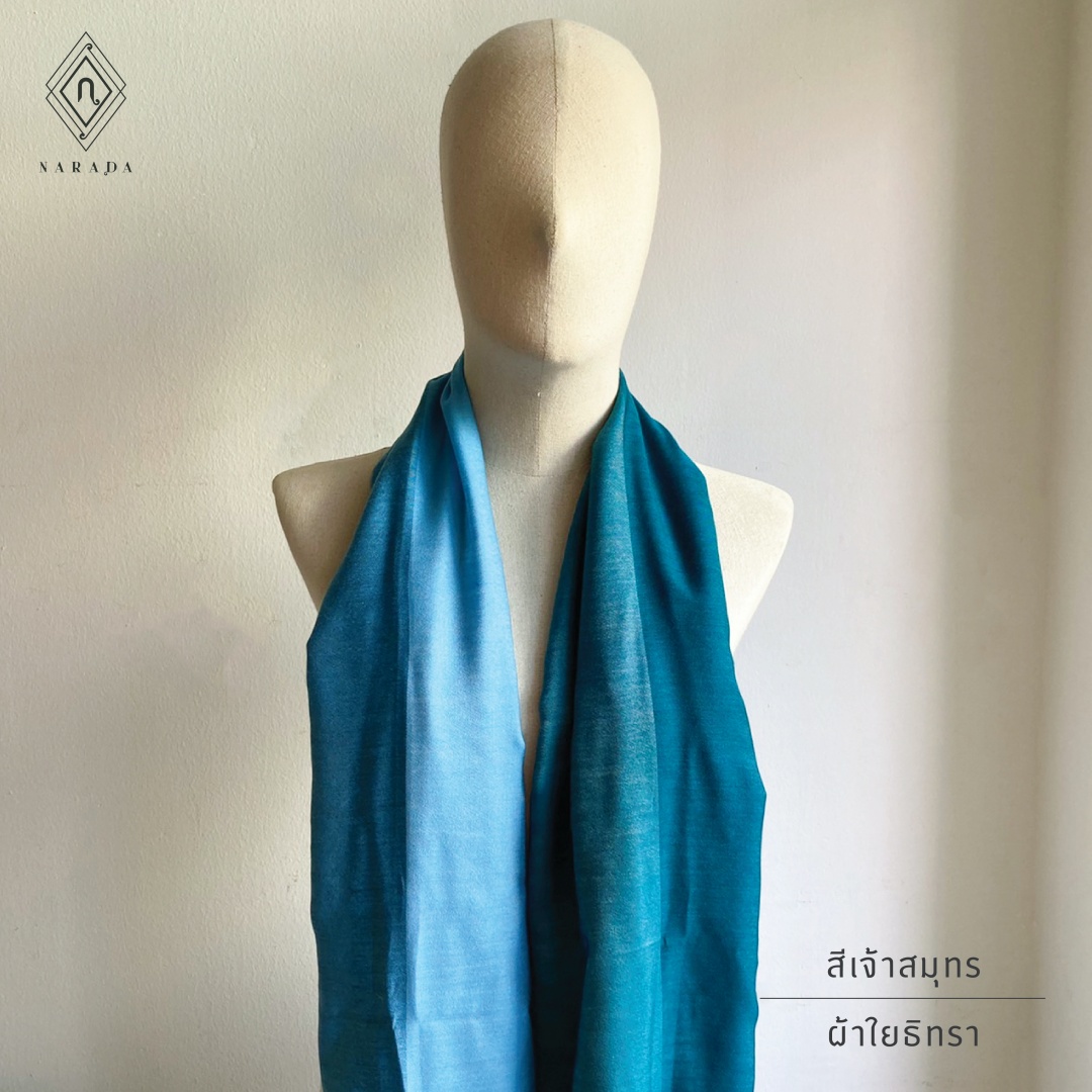 Scarf and Shawl_Titra 4 color : Ocean and Sky