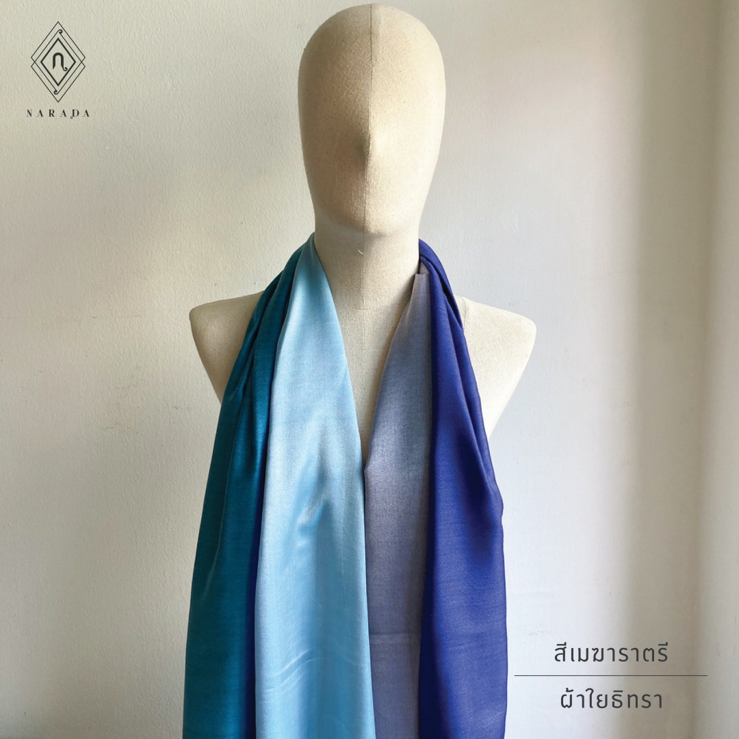 Scarf and Shawl_Titra 4 color : Blue and Sky